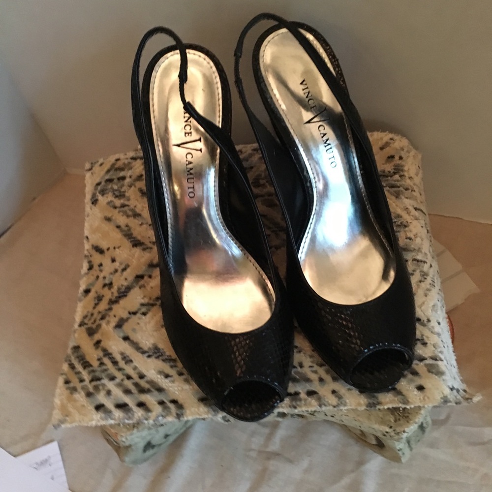 Vince Camuto snake skin heels
